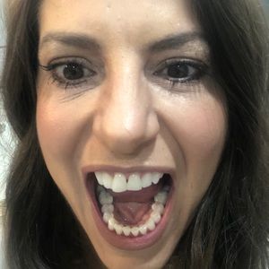 Meet your Posher, Angie